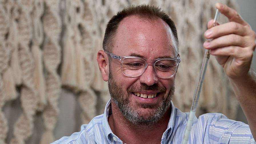 Rob Cameron Rektor Out of Office Reply: Rob Cameron