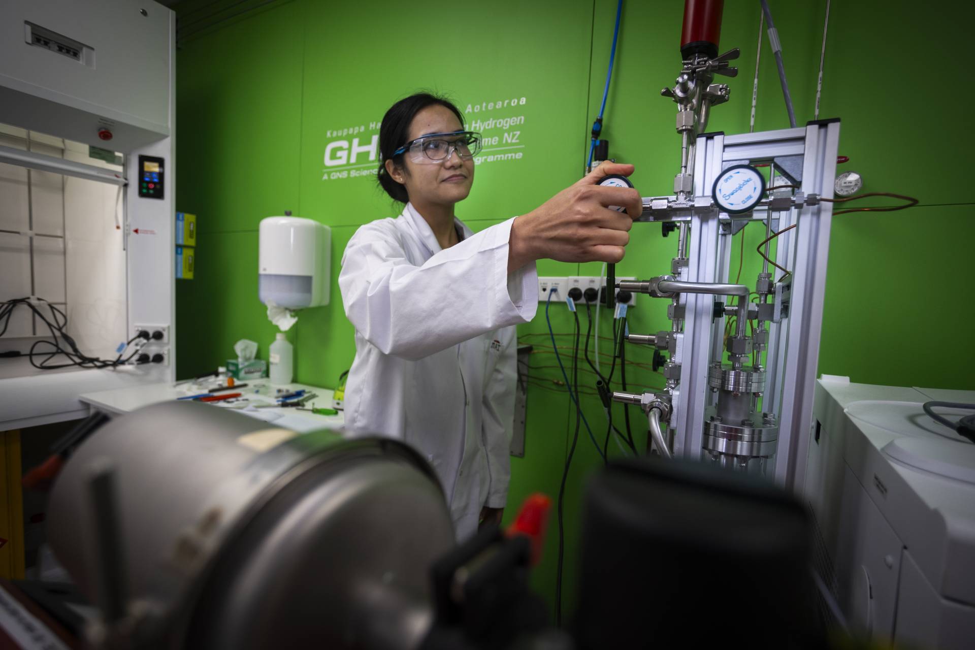 GNS Science Pioneers Green Hydrogen Laboratory with Plans for User Charges