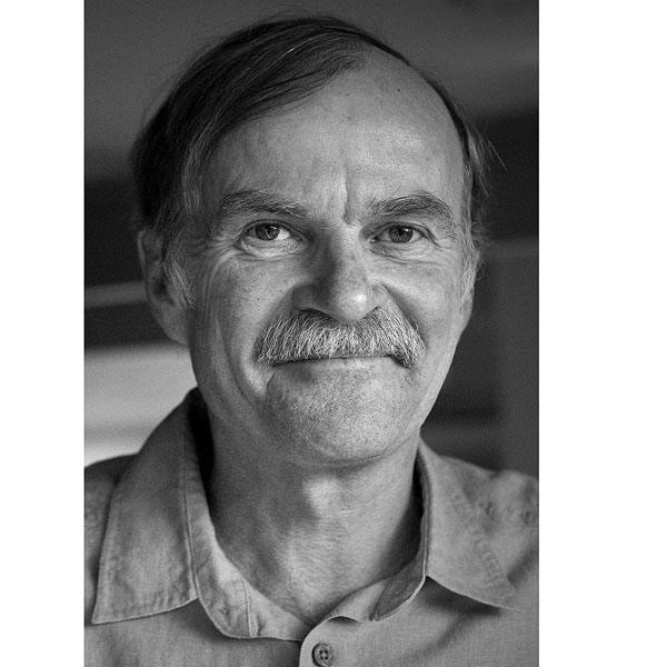 Michael Cooper’s 'best buy' red and white New Zealand wines