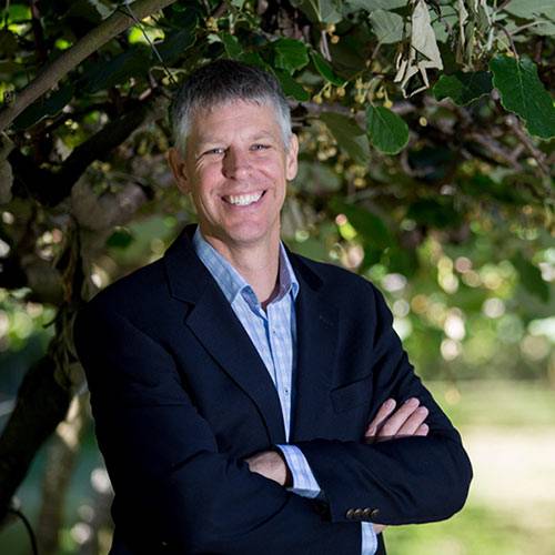 Zespri indicates early profit range for 2017 season with upside from