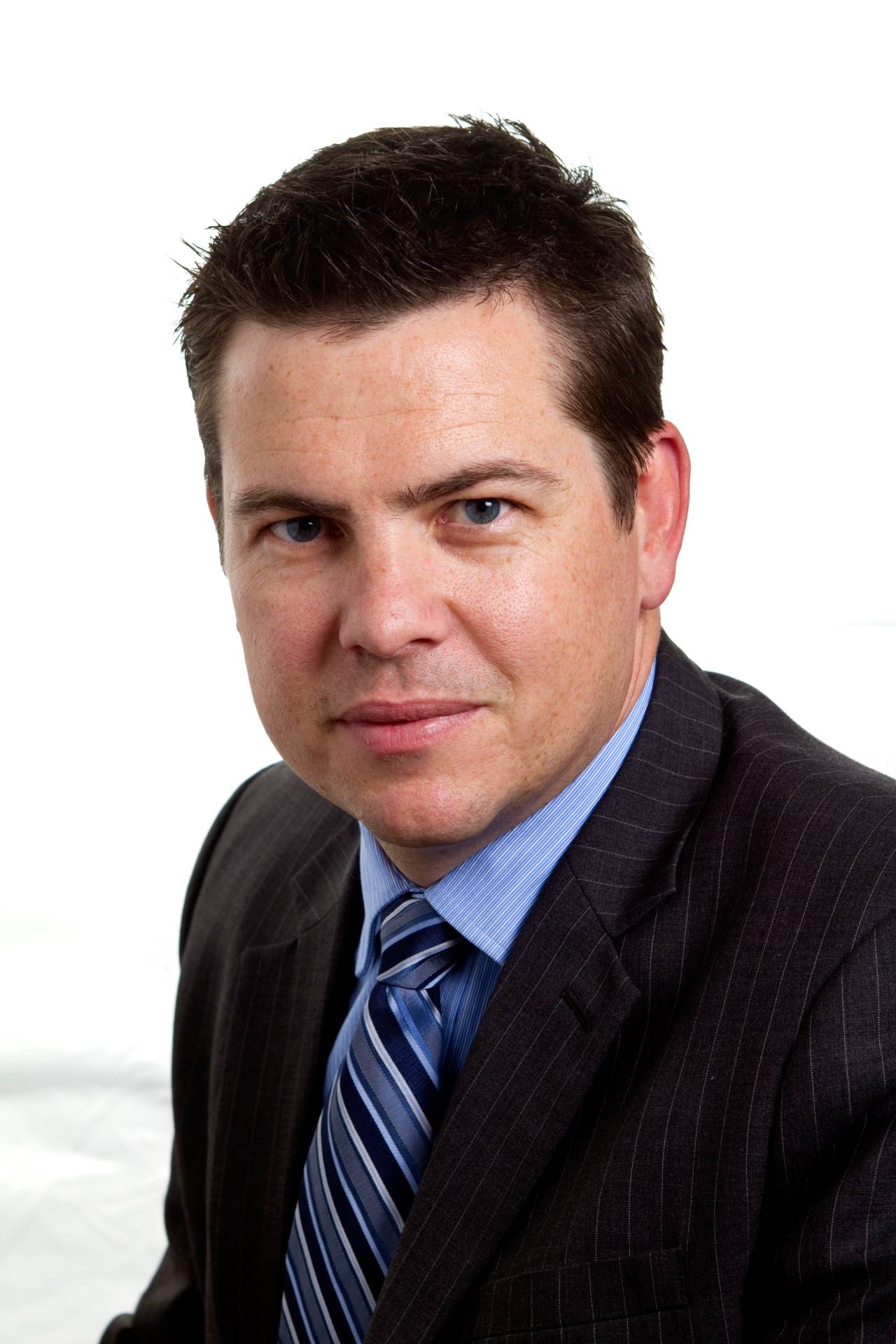 HSBC economist Paul Bloxham sees OCR at 4.5 by end of 2016