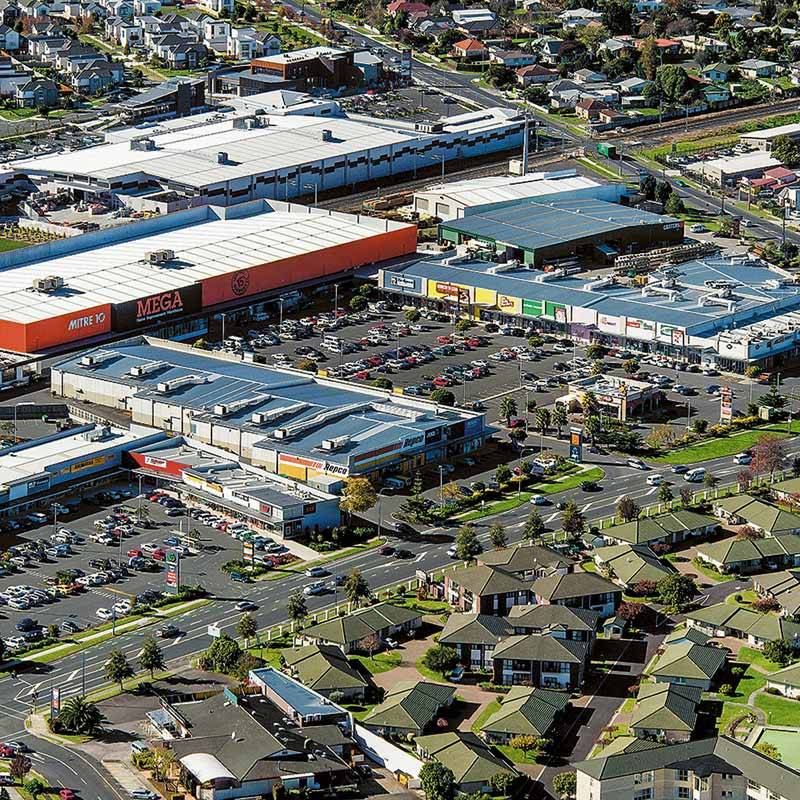 Augusta syndicates large retail centre