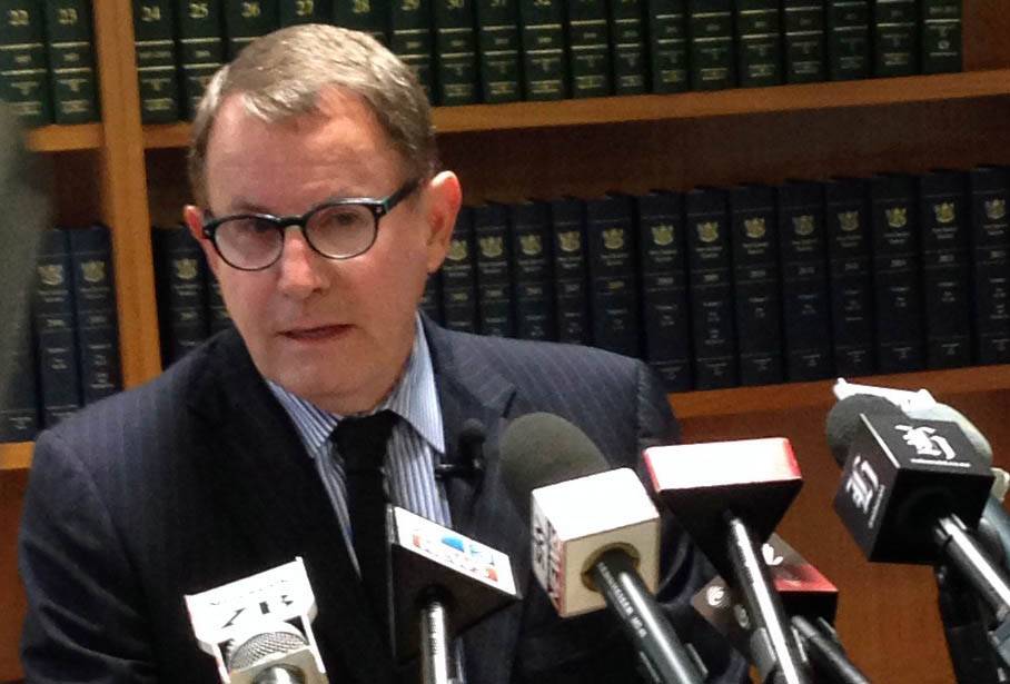 John Banks to quit